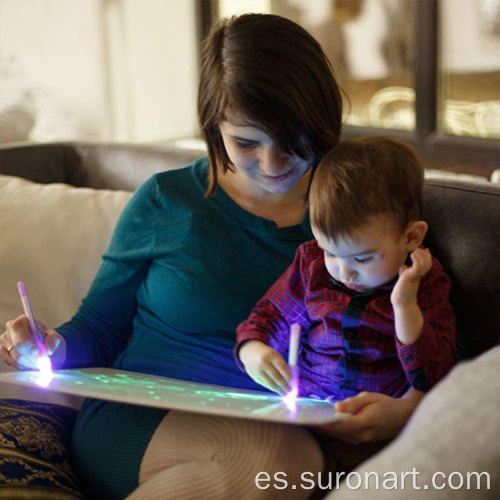 Niños Magic Light Up Tablero de dibujo Glow Pad